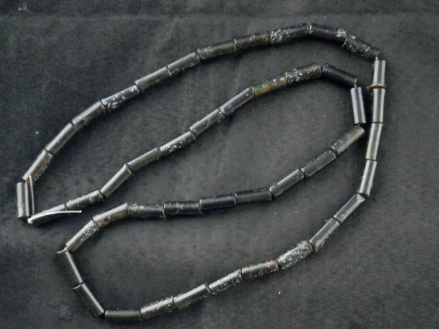 28 Inches Fine Chinese Black Green Jade Beads Prayer Necklace PP120