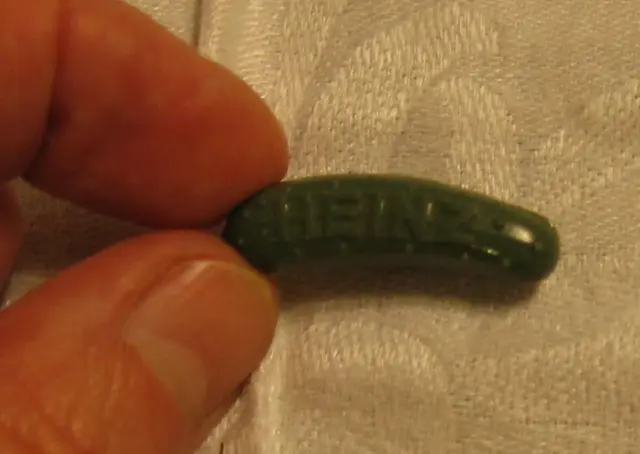 vintage hard plastic Heinz green dill pickle pin 1 1/8" long