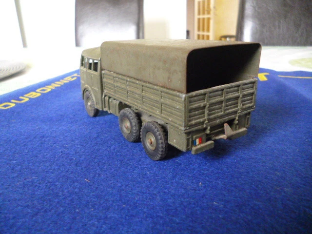 Camion militaire Berliet Tous Terrain Dinky Toys France 818 neuf boîte