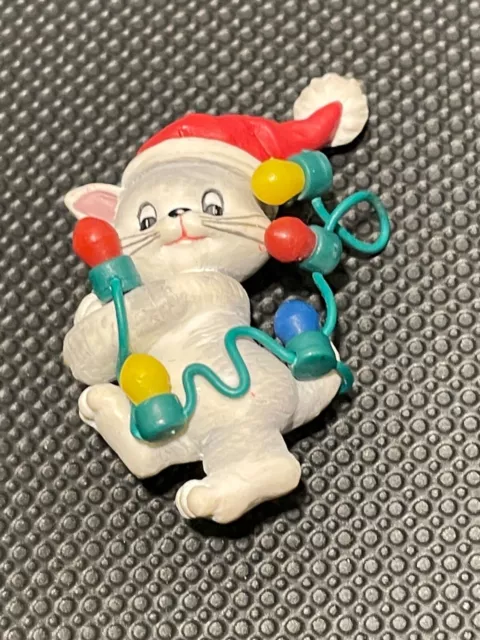 VTG Avon Christmas Pin/Brooch Cat W/Christmas Lights and Santa Hat  1998