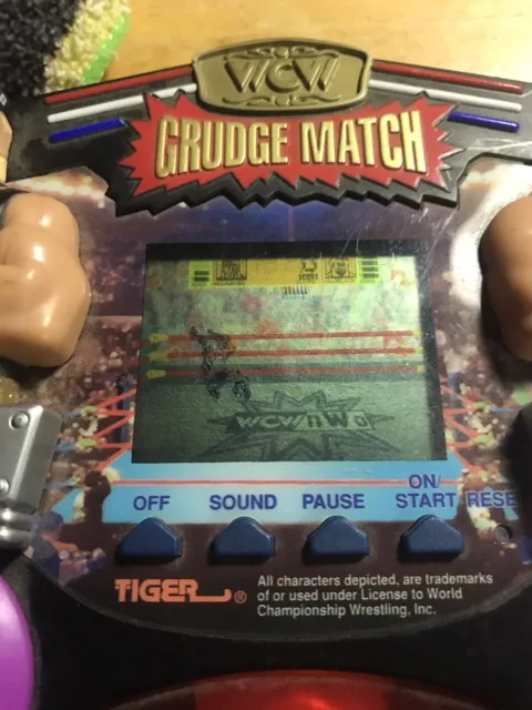 Vintage Tiger Electronics WCW Grudge Match Hollywood Hogan Vs Goldberg Vintage