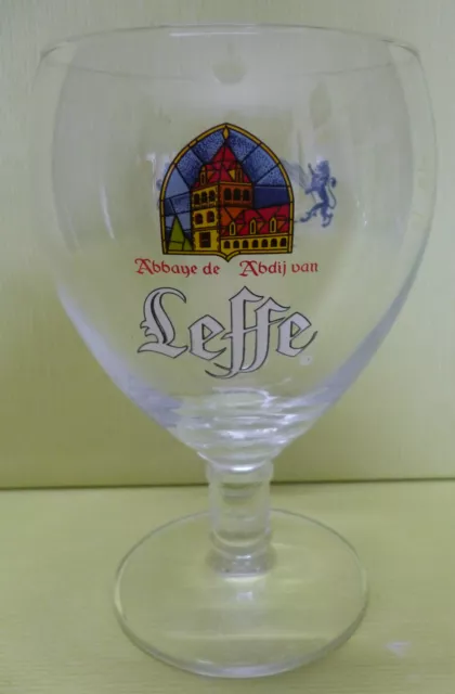 Collector , Verre A Biere Leffe  , Type Calice , 25/33 Cl , " Rituel " Vlf133..