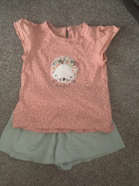 girls next shorts and t shirt set age 3-4