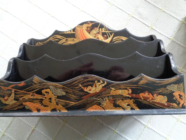 Ancien Porte-lettres Mural En Papier Mâché - Style Napoléon III, Décor Japonisant