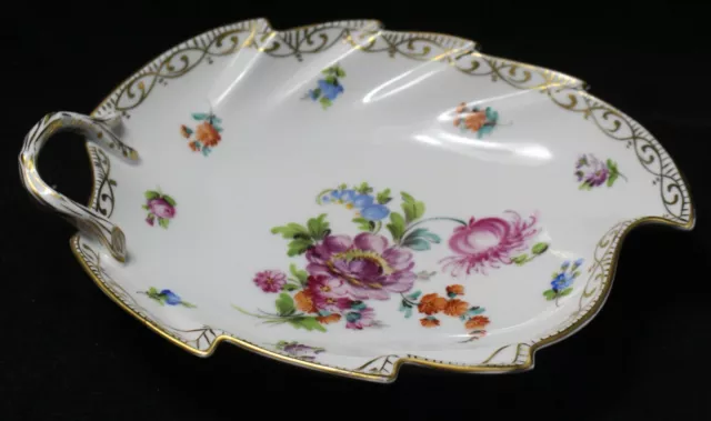 Dresden Carl Thieme Large Leaf Dish