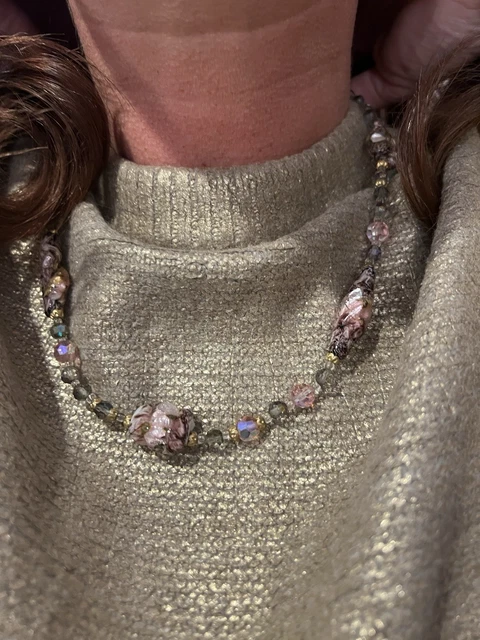 Collier Perles Vintage 3 Rangs, Pâte De Verre De Pékin Tchèque, Vert Laiton, Années 40-50