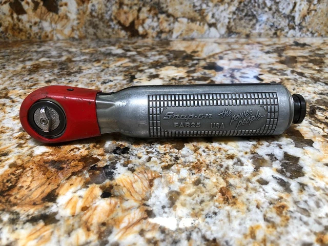 Snap On FAR25 1/4" Drive Heavy duty Air Ratchet with red dust boot high torque