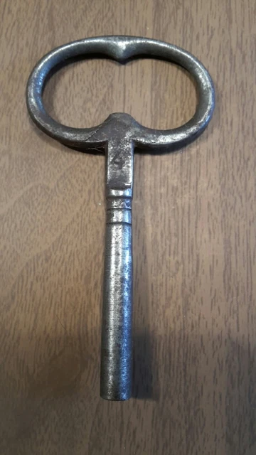 Horloger Pendule Horloge Manivelle Clés De Remontage N°18 Carré De 6.20