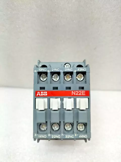 ABB N22E CONTACTEUR RELAIS 220-230V 50Hz / 230-240V 60Hz