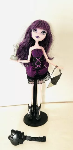 Poupée monster high Elissabat