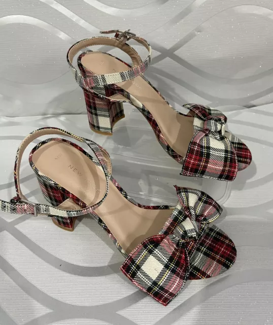 NEW LOOK BLACK Suedette Knot Strap Block Heel Sandals UK4 25.00