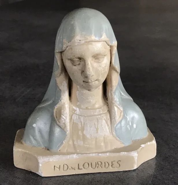 Ancien BUSTE en PLÂTRE figurant Notre Dame N D de Lourdes signé Charles Maillard