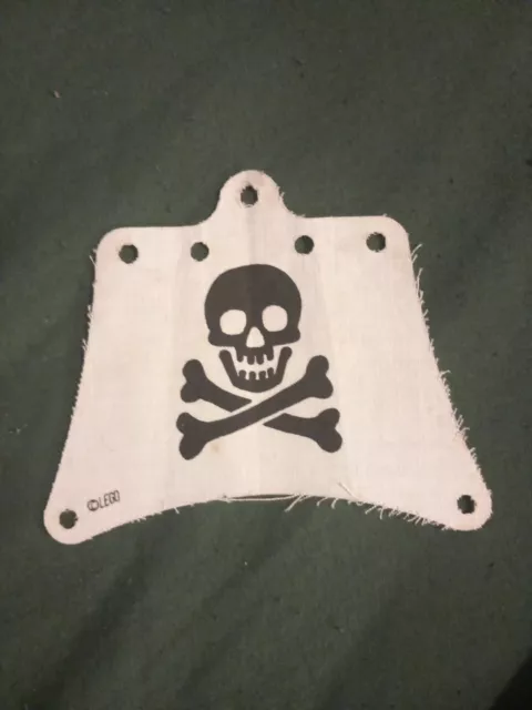 Lego Pirates Cloth Sail 12x10 With Skull And Crossbones Design