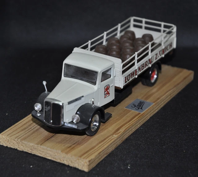 SAURER-RETRO VITESSE SAURER S4C 1952 Plateau Brasseur &amp;quot;LOWENBRAU&amp;quot; #215 ...