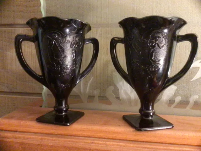 Vintage 1930’s LE Smith Black Amethyst Set of 2 Trophy Vase Dancing Nymphs CR105