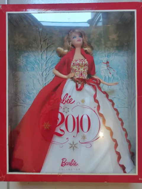 2010 Barbie Holiday - Noël Barbie 2011 - T7914 - Poupée Doll Collector  Special Edition Serie Holiday Dolls : : Jeux et Jouets