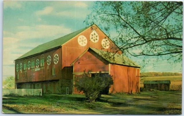 Postcard - Hex Signs in a Barn, "The Penna. Dutch Country", Pennsylvania, USA