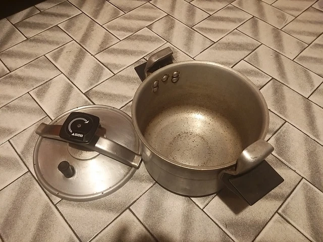 ANCIENNE COCOTTE MINUTE Seb 6 Litres En Aluminium Vintage EUR 28,00