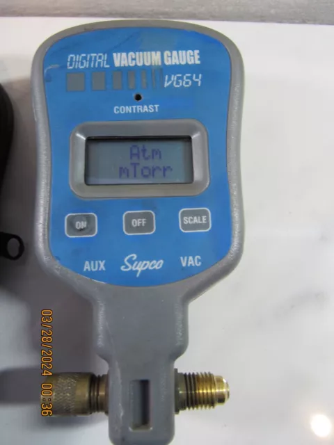 Supco Digital Vacuum Gauge VG64 w/ Case & Manual