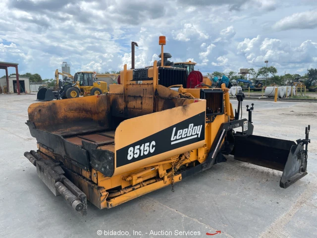 2015 Leeboy 8515C 15' Track Asphalt Paver Equipment Kubota 98 hp Diesel