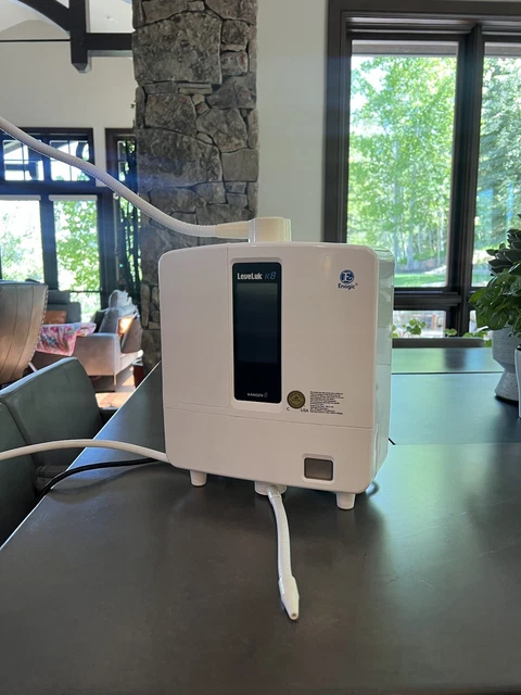 Enagic LeveLuk K8 Kangen Alkaline Water Filtration Ionizer Machine Enagic LeveLuk K8 Kangen Alkaline Water Filtration Ionizer Machine