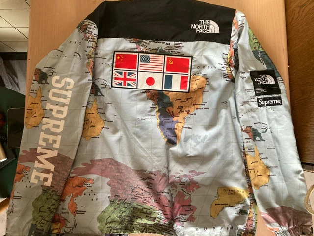 Veste supreme the north face carte du monde hotsell