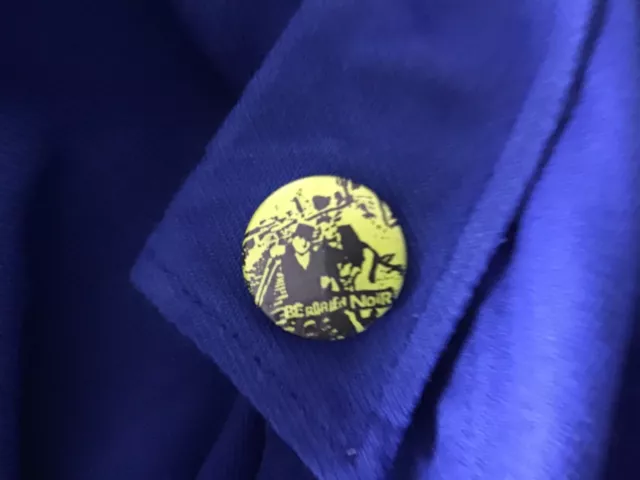 Ancien badge Original vintage  berurier années 80 s collector pins rock punk
