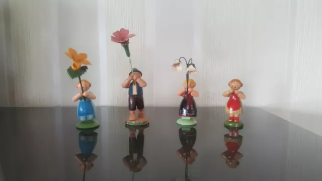 4 alte Erzgebirge Blumenkinder Figuren WEHA  Wendt&Kühn 50er