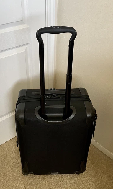 TUMI Alpha 2 Continental Expandable 4-Wheel Carry-On (Model #22061D2) Black 2