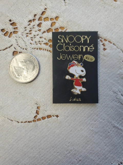 Vintage Snoopy Aviva Cloisonne Jewelry Lapel Pin Snoopy in Stocking Hat