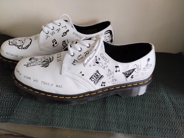 BNWOBOX DR MARTINS 1461 SCRIBBLE BACKHAND 3 EYELET LACE UP SHOES UK SIZE SIZE 10 85.00 PicClick UK