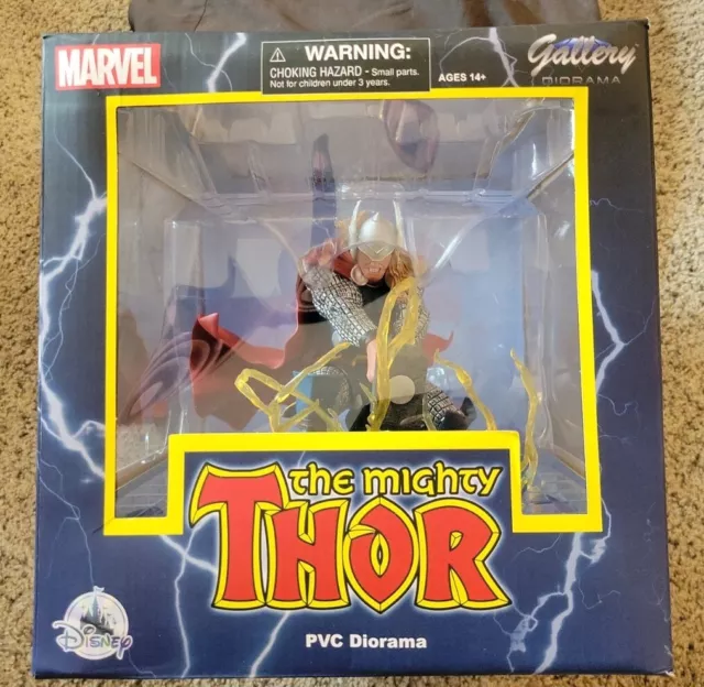 Marvel Comics Gallery The Mighty Thor Classic statue Diorama Diamond Select Toy