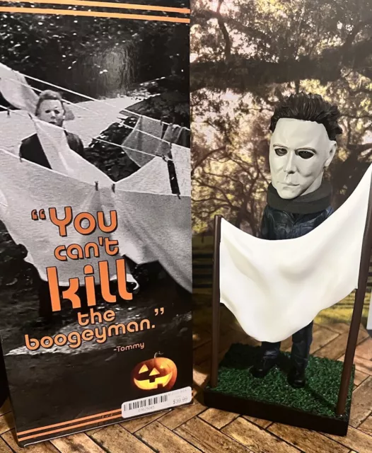 Michael Myers HALLOWEEN Movie Bobblehead Royal Boobles Behind Hedge & Sheets NEW