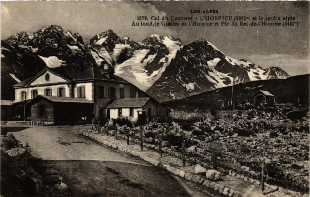 CPA Les ALPES Col du LAUTARET L'Hospice (2075 m) et le Jardin alpine (583607)