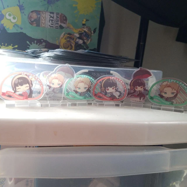 Daiso Spy Family Acrylic Stand