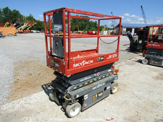 2015 Skyjack SJIII-3219 19' Electric Scissor Lift Man Aerial Platform bidadoo