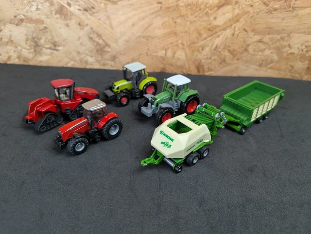 Siku Farmer 2058 Salzstreuer mit Räumschild / 1:32 | UK