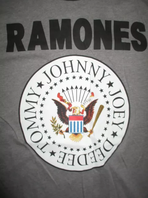 2016 TOMMY JOHNNY JOEY DEEDEE RAMONES "Hey Ho Let's Go" (2XL) T-Shirt