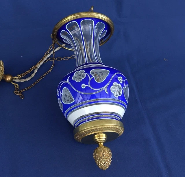Lampe Veilleuse Markhbein Paris – Panier De Roses En Cristal De Bohême Givré, Vintage