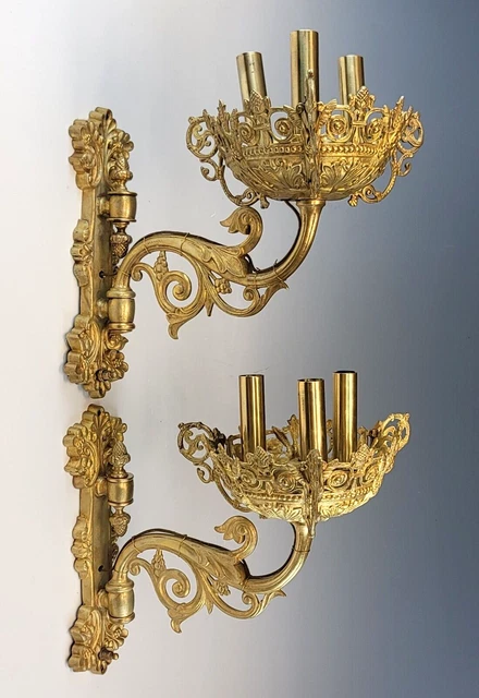 Large 19C Antique French Gilt Bronze Pair Wall sconces