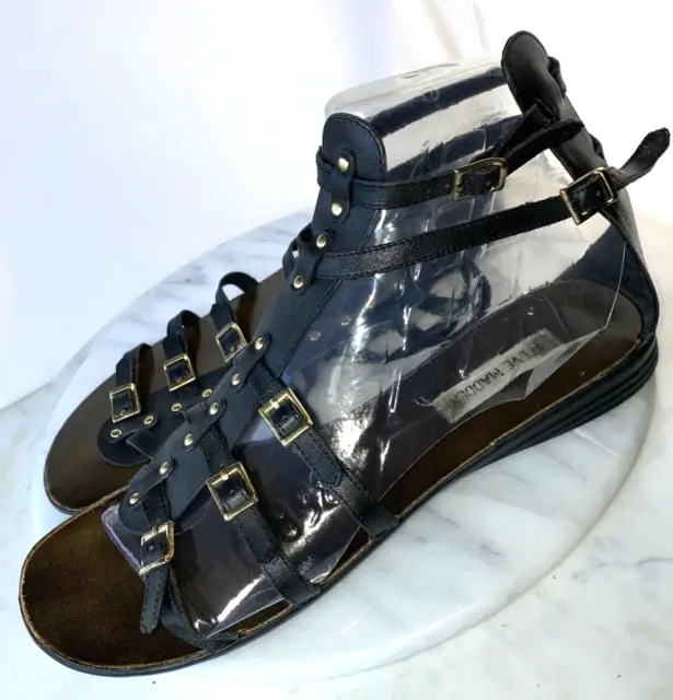 Steve Madden Black Leather Strappy Gladiator Flats Sandals Size 10 Gold Buckles