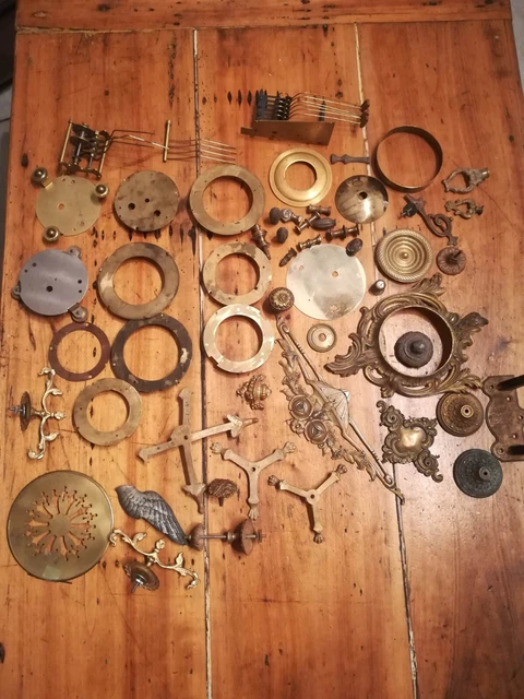 Lot De Pièces D'horlogerie N°66 - Rouages, Roues Pour Montre Ou Pendule - Occasion - Précision