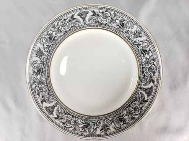 Wedgwood Florentine Black (Dragons) Dinner Plate In Excellent Condition