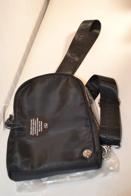 Samantha Brown - Double Compartment Sling Bag BLACK 834-284
