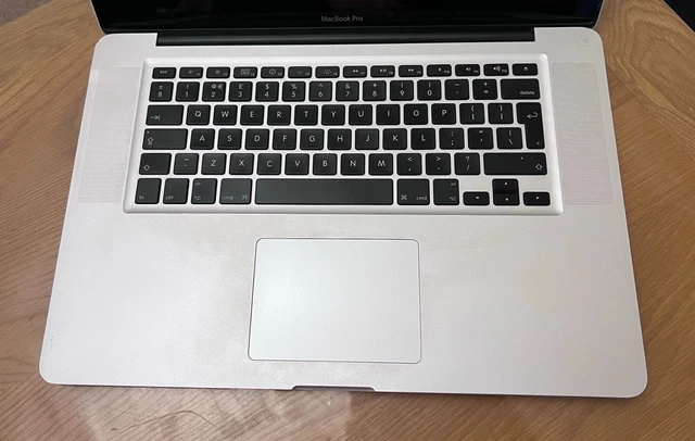 15" Apple MacBook Pro metà 2010 - Intel i5 2,4 GHz / 8 GB RAM / 256 GB SSD A1286 11