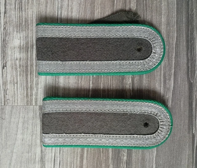 EAST GERMAN Border Lance Corporal Shoulder Boards Rank NVA DDR GDR £5. ...