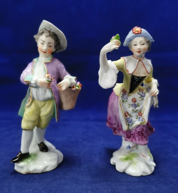 Ancienne paire de statuettes, figurines en PORCELAINE de SAXE
