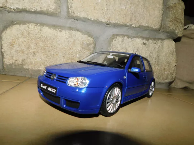 volkswagen golf 4 r32 bleu 1/18 1:18 otto ottomobile ottomodels boxed boite