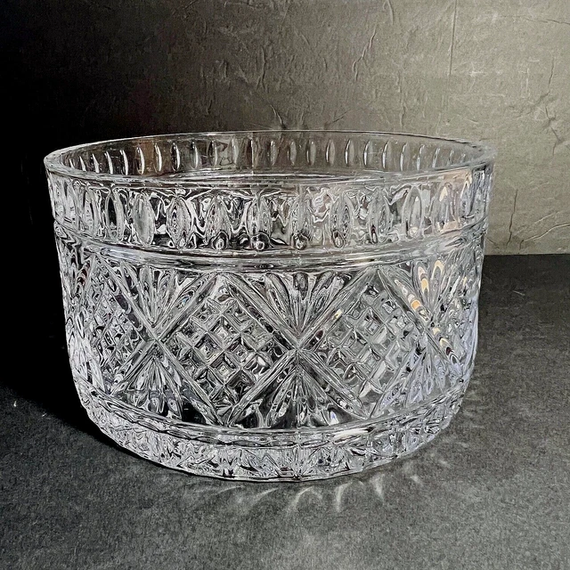 Shannon Lead Crystal Salad Bowl by Godinger Dublin Collection 8.5 x 4.75"