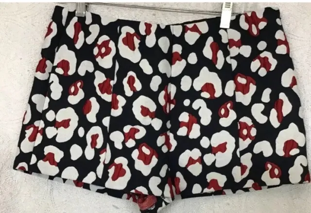 RED Valentino shorts Size (S-M) NWOT Org $550 42